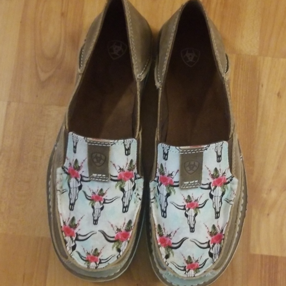 Ariat slip on shoes